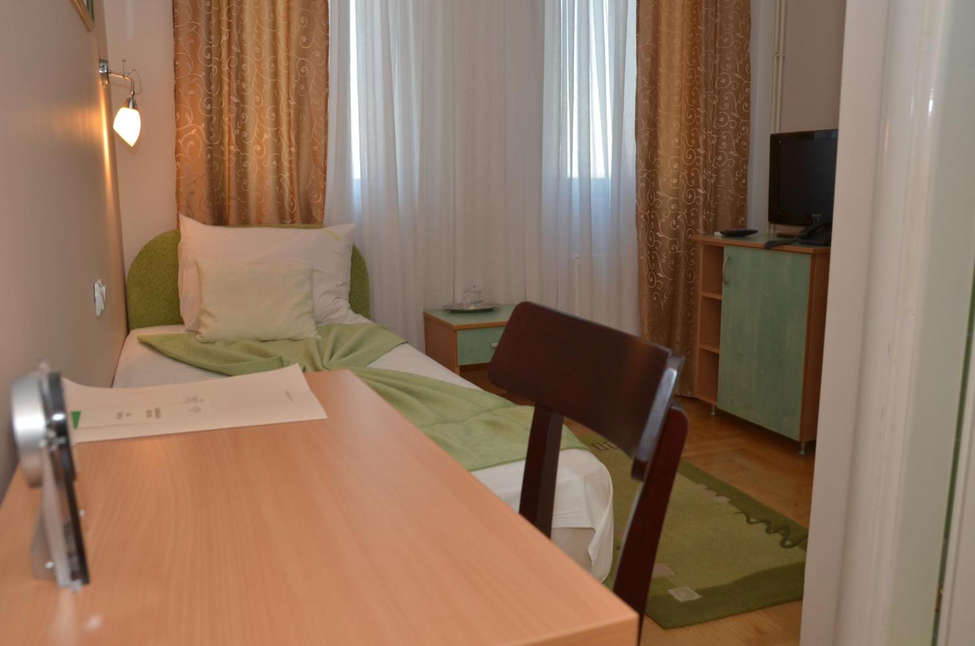 Hotel Dragovic Σμεντέρεβο Δωμάτιο φωτογραφία
