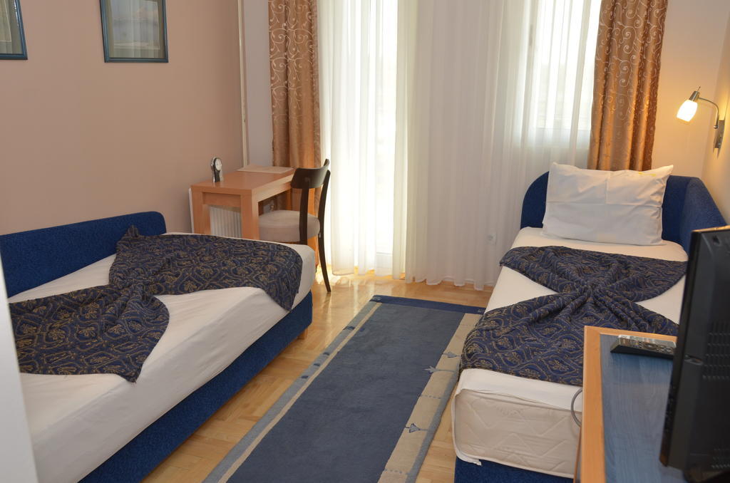 Hotel Dragovic Σμεντέρεβο Δωμάτιο φωτογραφία