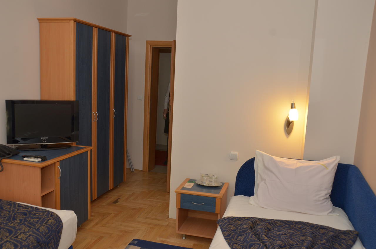 Hotel Dragovic Σμεντέρεβο Δωμάτιο φωτογραφία